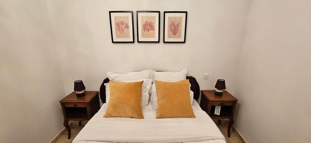 Bel & Ancien Appartement T3 Renove Dans Sartene Екстер'єр фото